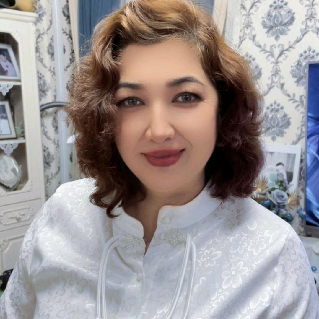 阿依努尔植物精油疗育