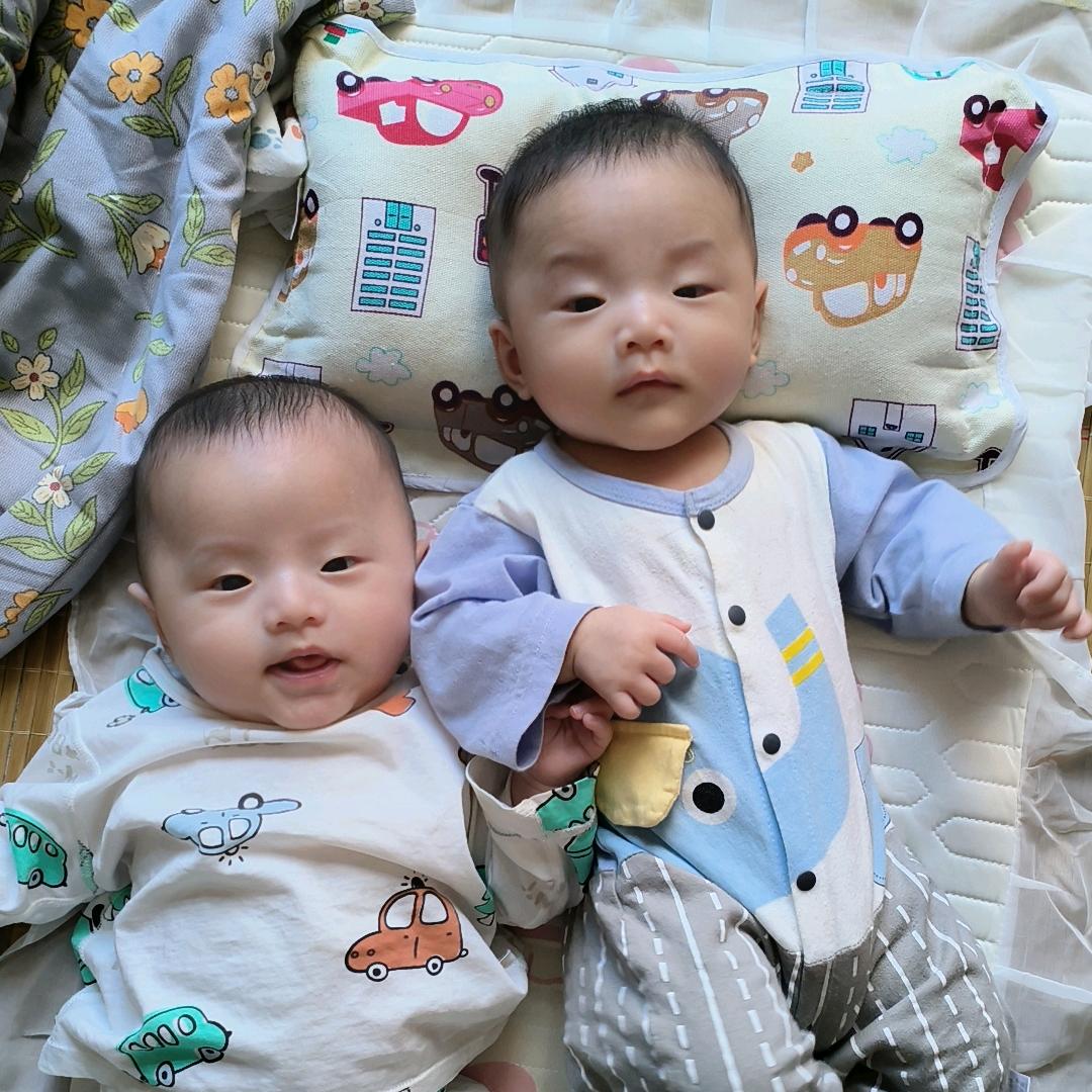 老挝🇱🇦媳妇李莹莹(9龙凤胎宝宝）