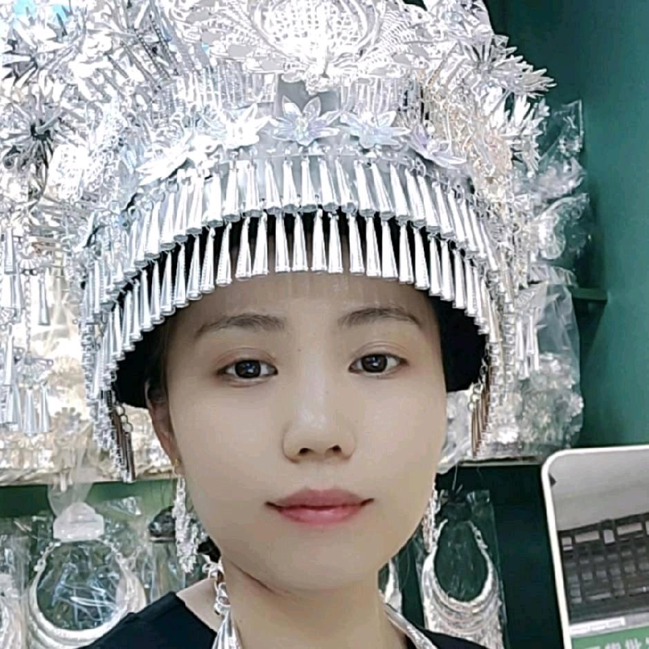情姐少数民族银饰