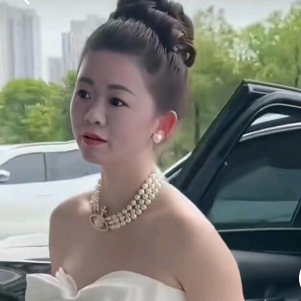 懂是长  正在直播