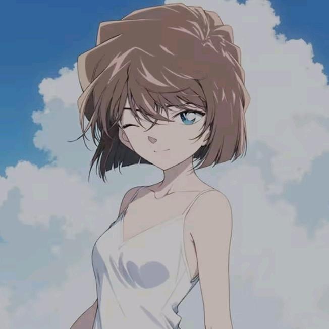何妍y