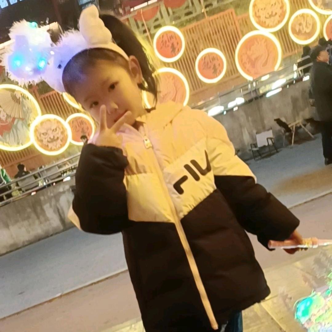 爱我家的两个宝贝儿