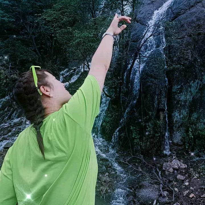榴连忘返