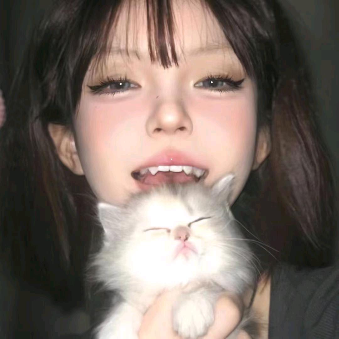 𝑩𝒖𝒕𝒕𝒆𝒓𝒇𝒍𝒚☆