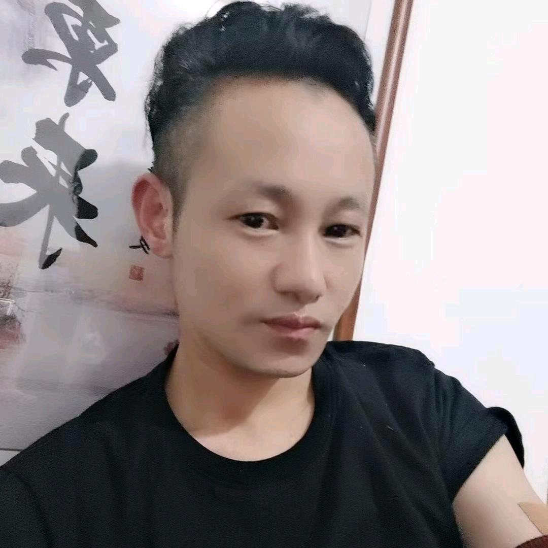 爱。宏峰