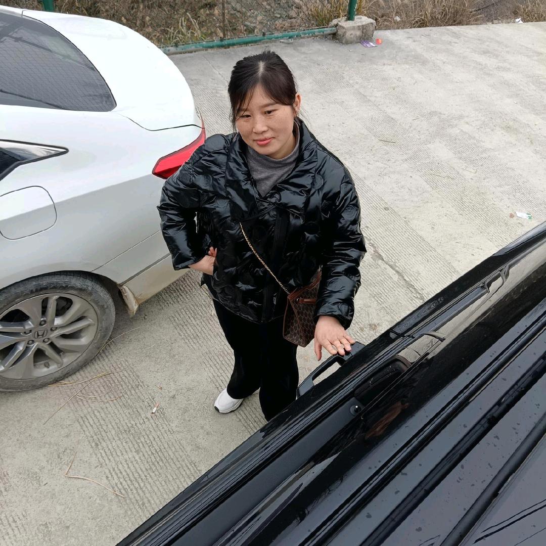 悠然在上海做酒店客房