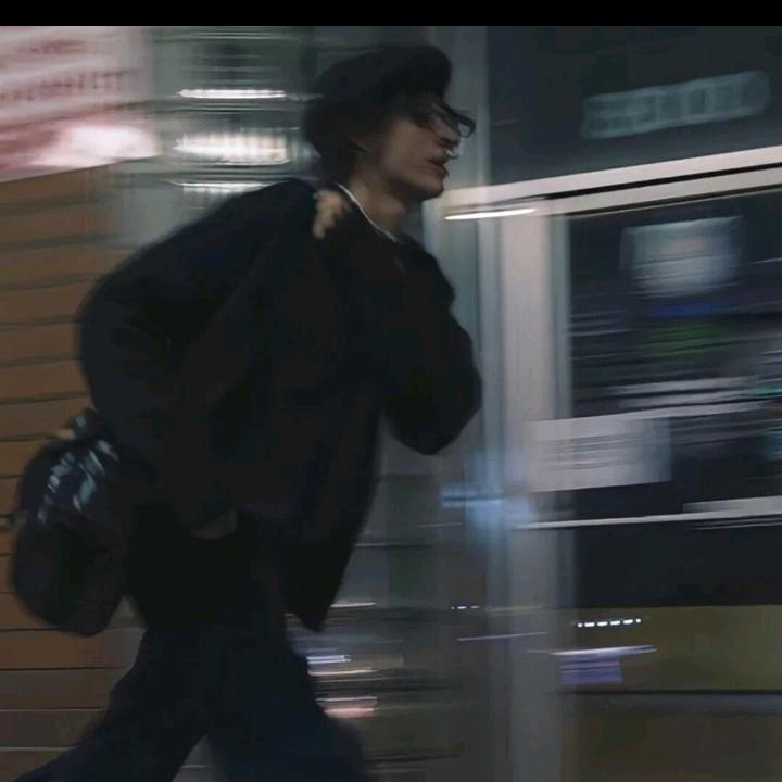 静.