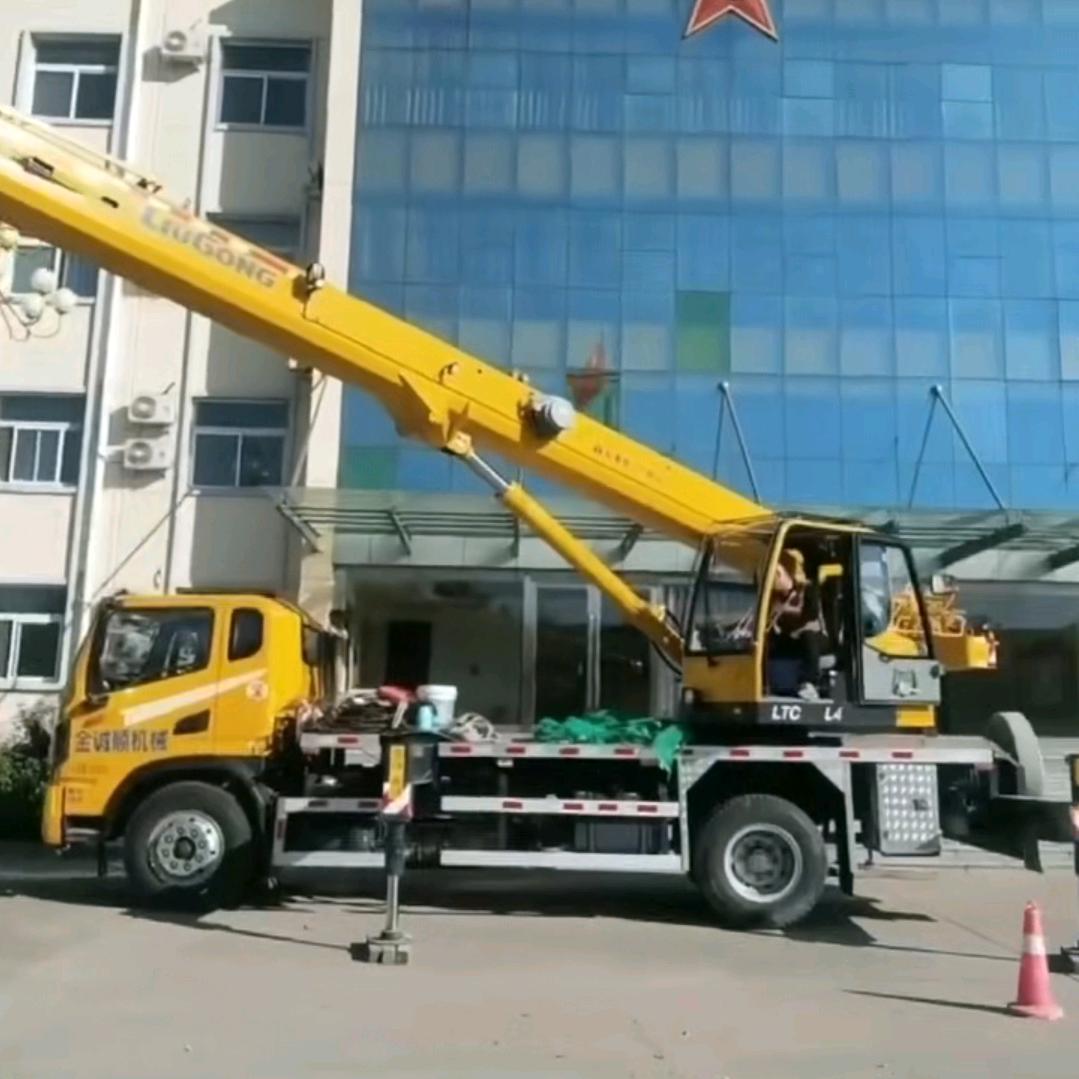 友发起重机械租赁