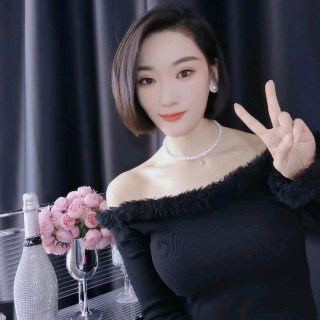 👑糖宝儿