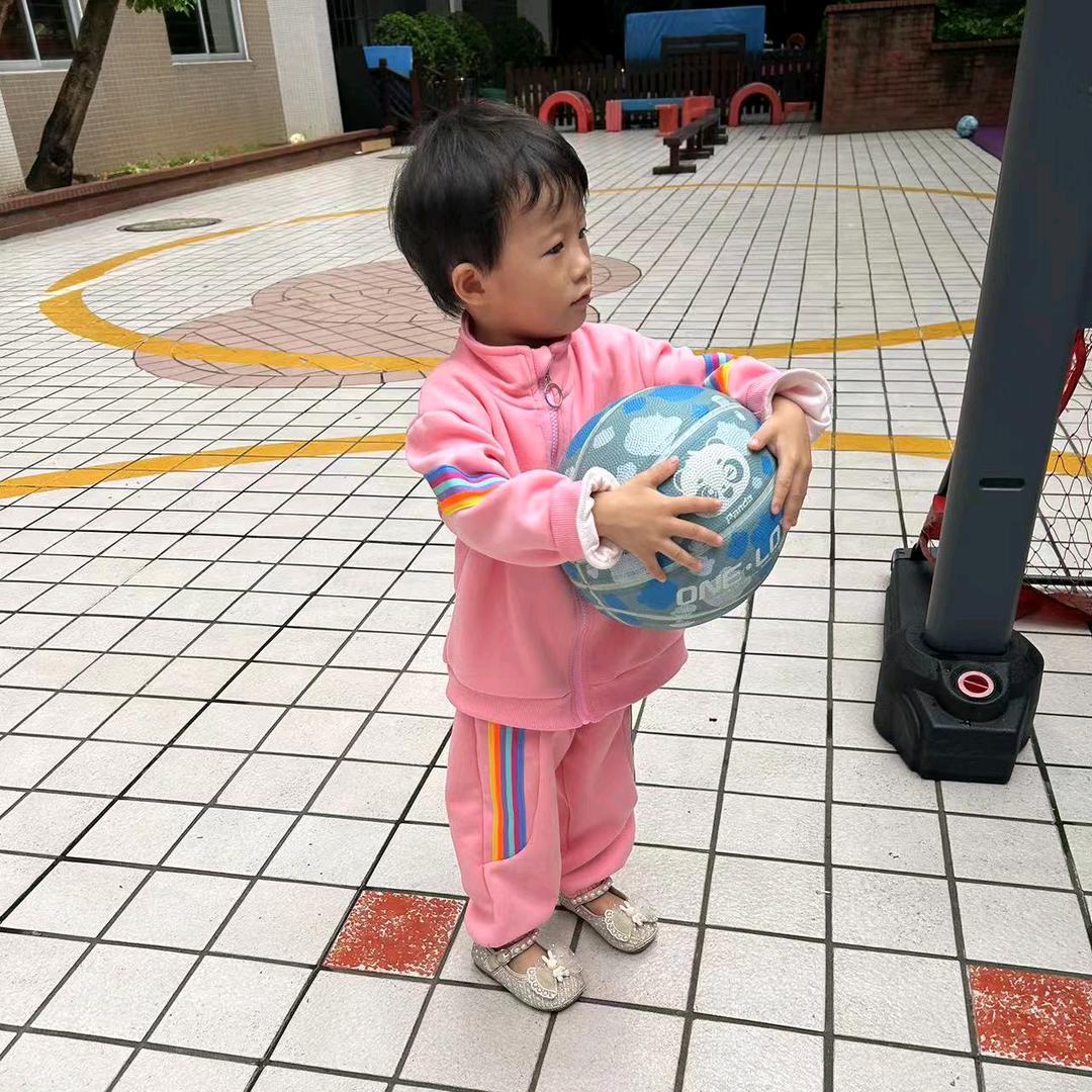 劉