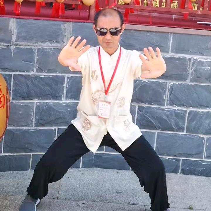 强哥健身