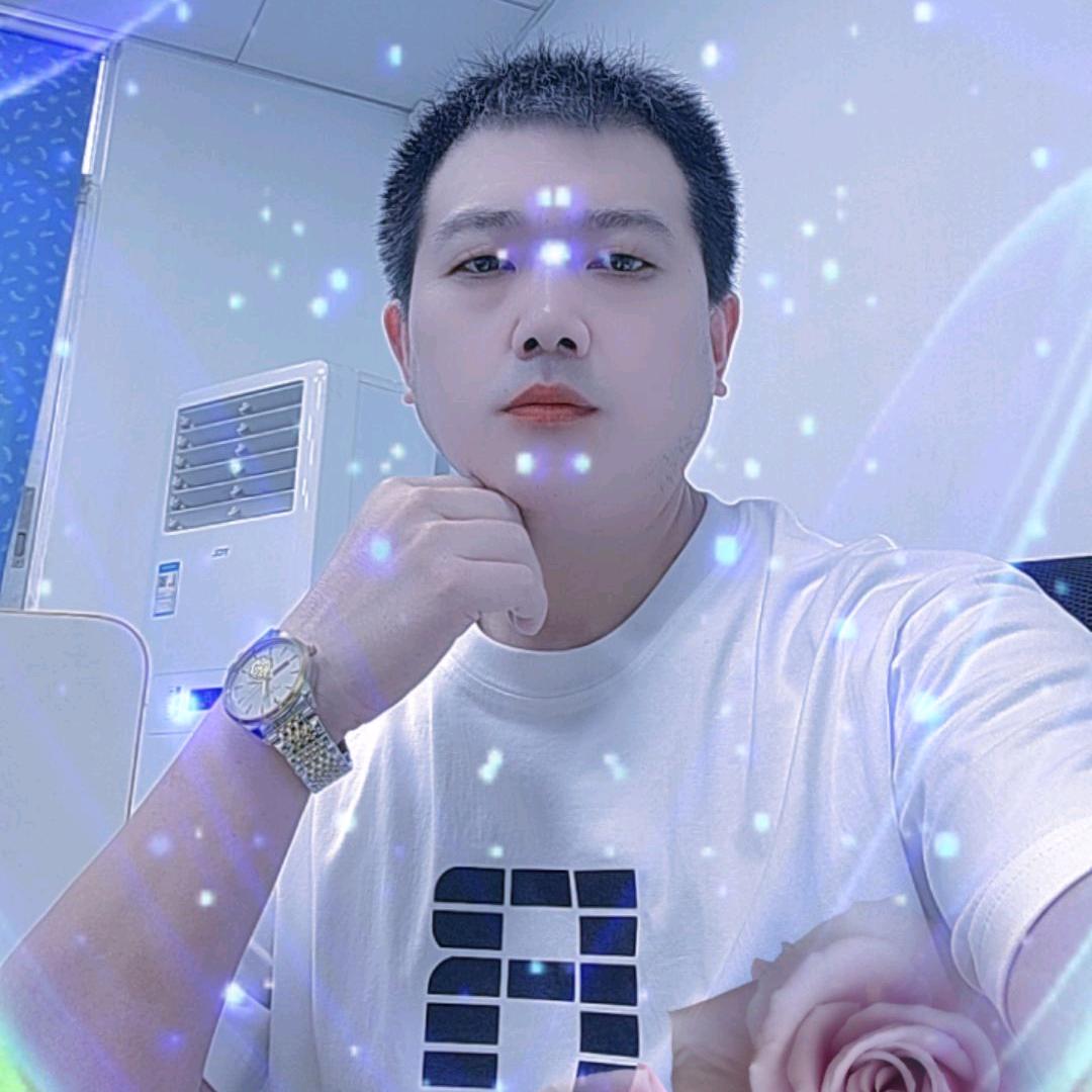 李哥(人生要踏踏实实就好🍎）