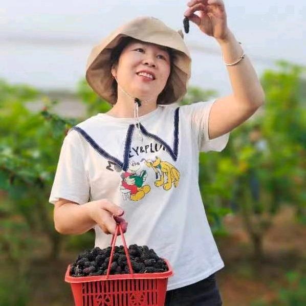 樟树我爱我家房产小董(中洲)