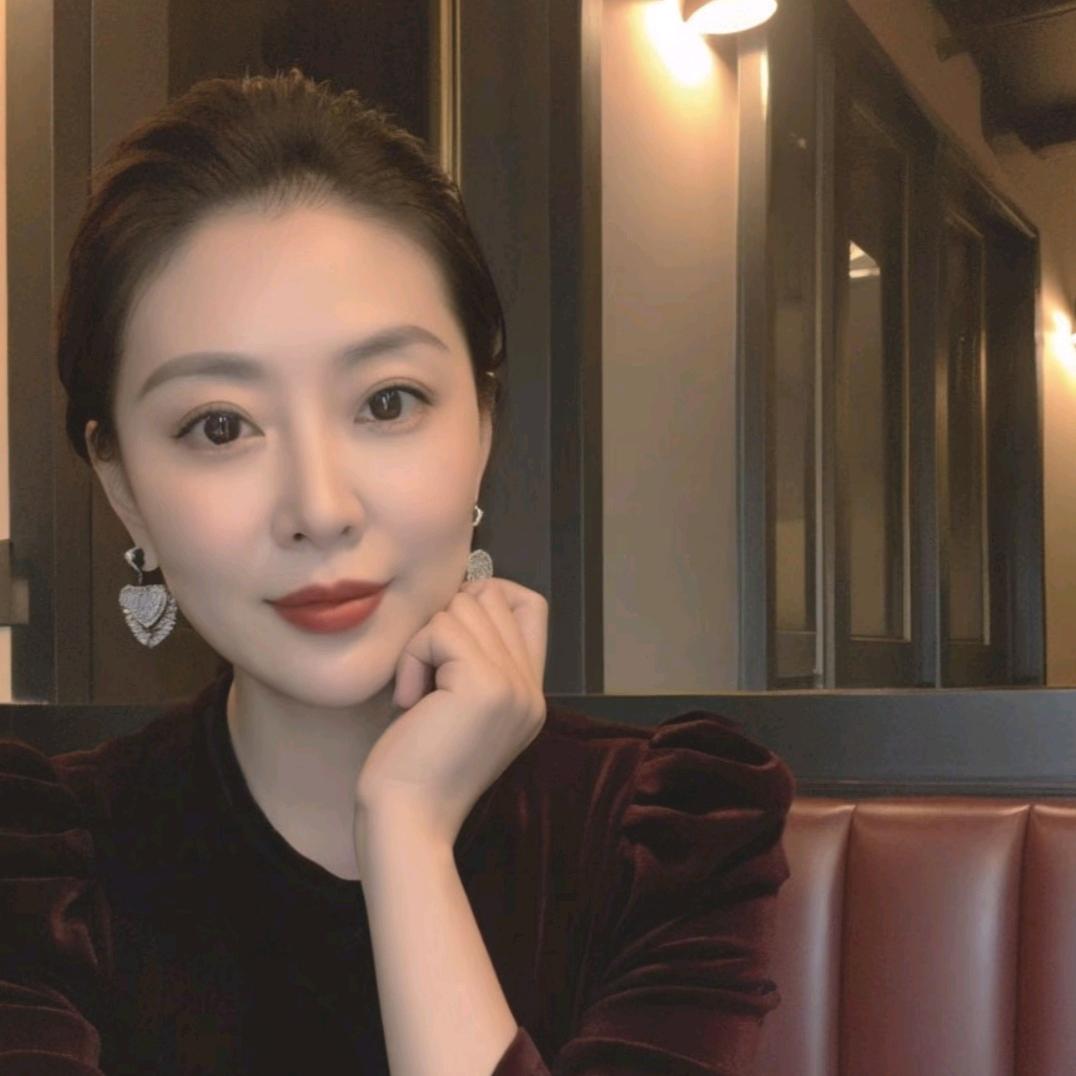 月明棠商贸行爆爆