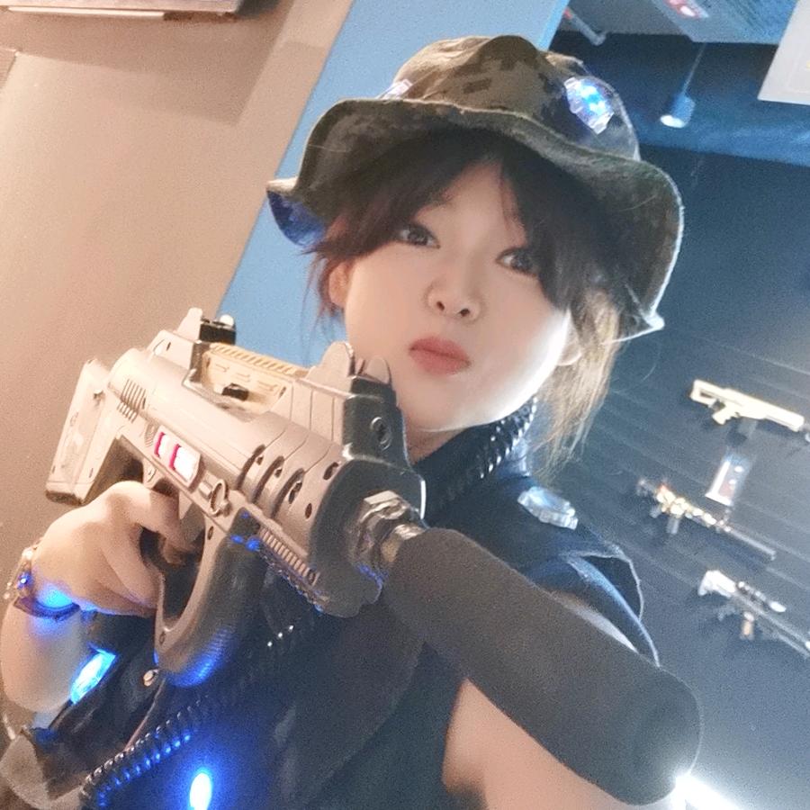 厦门市集美区兰轩服装店