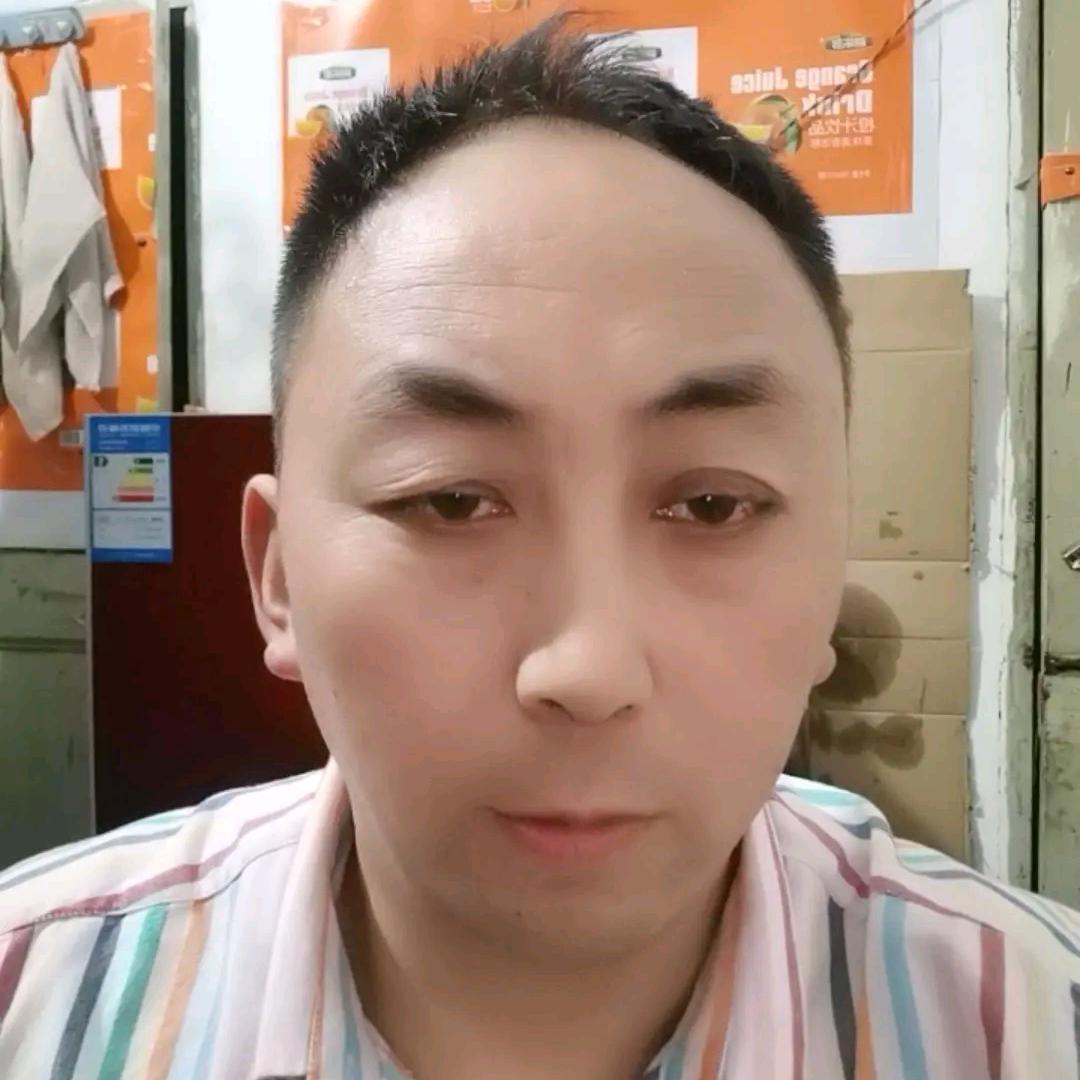 兰哥.
