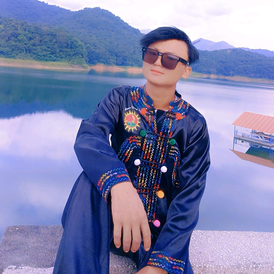 Ko ညီ❤