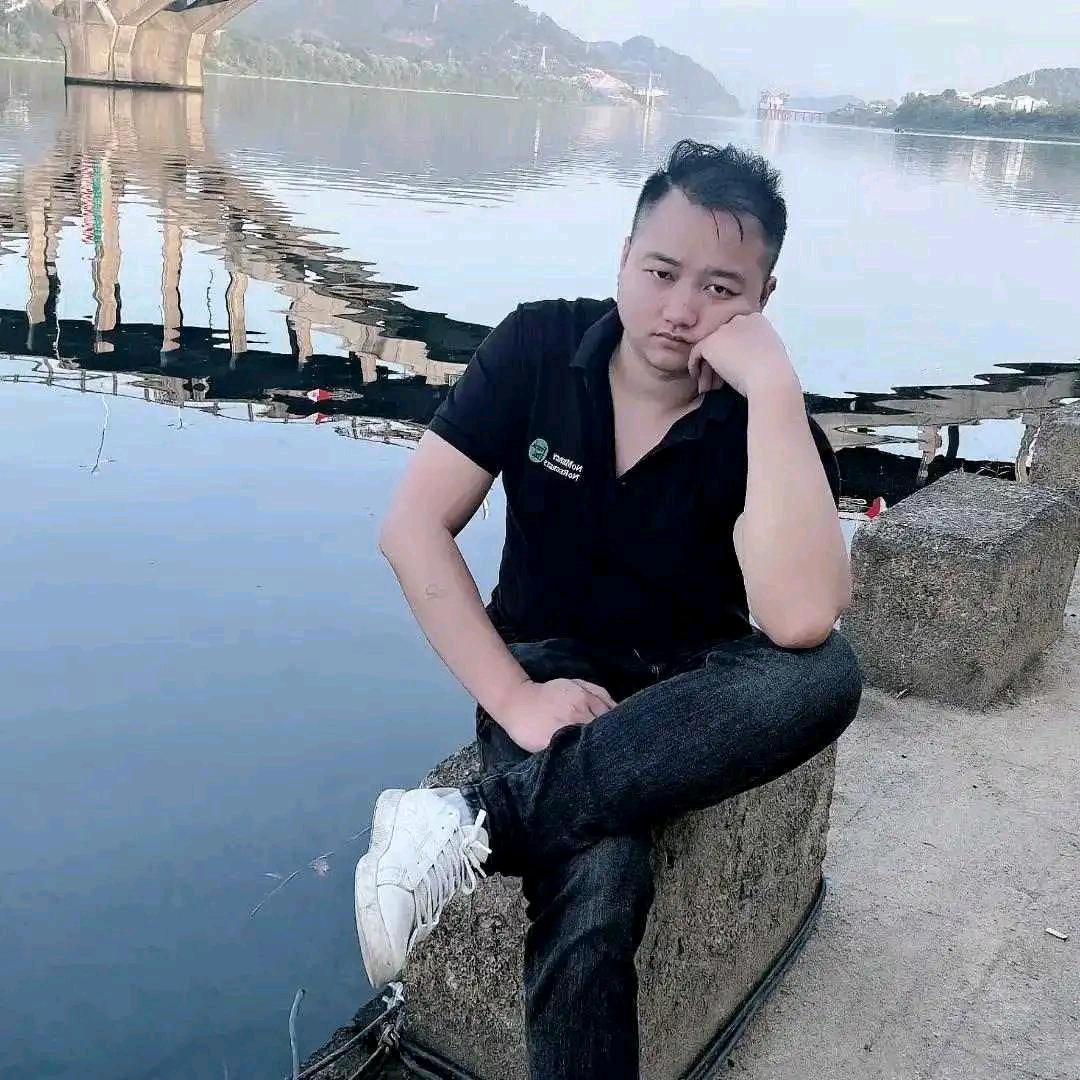 恩仔(广西柳州）