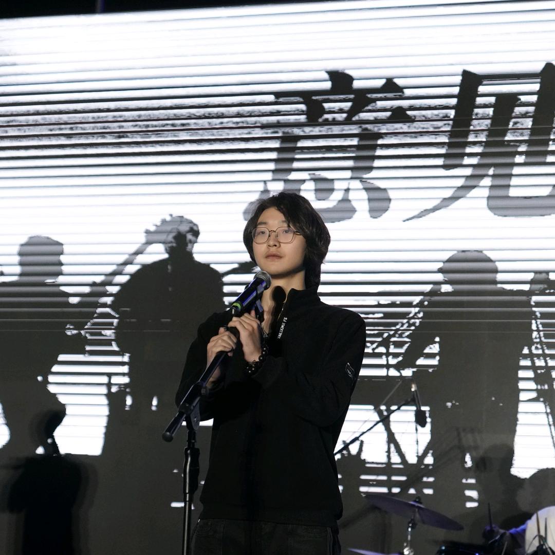 刘君贤