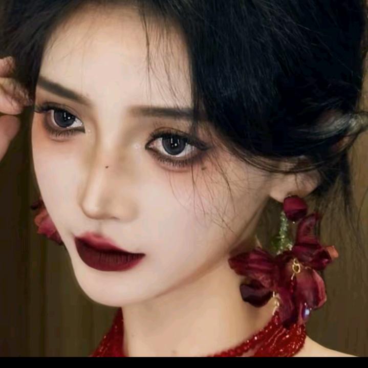 阿秋教化妆