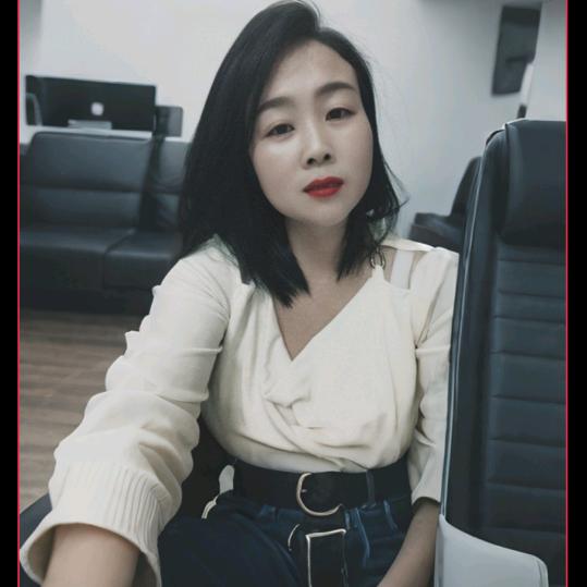 朱珠（摆摊）