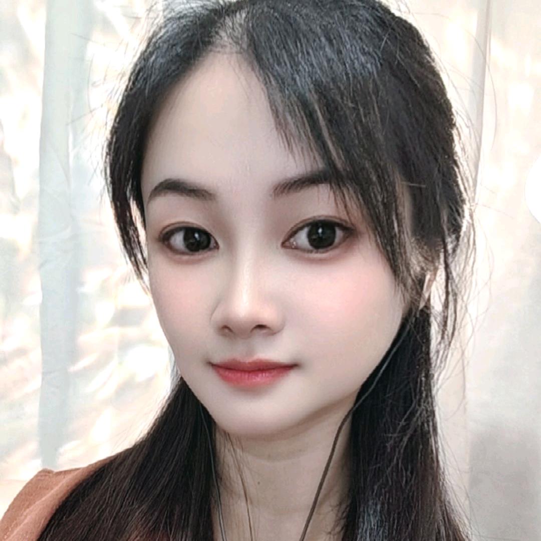 殷素素