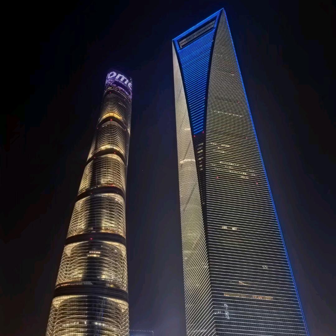 极度深蓝
