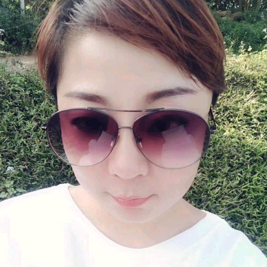 曼丽