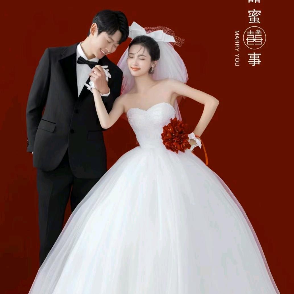 罗甸倾城之恋婚纱摄影顾问欧阳