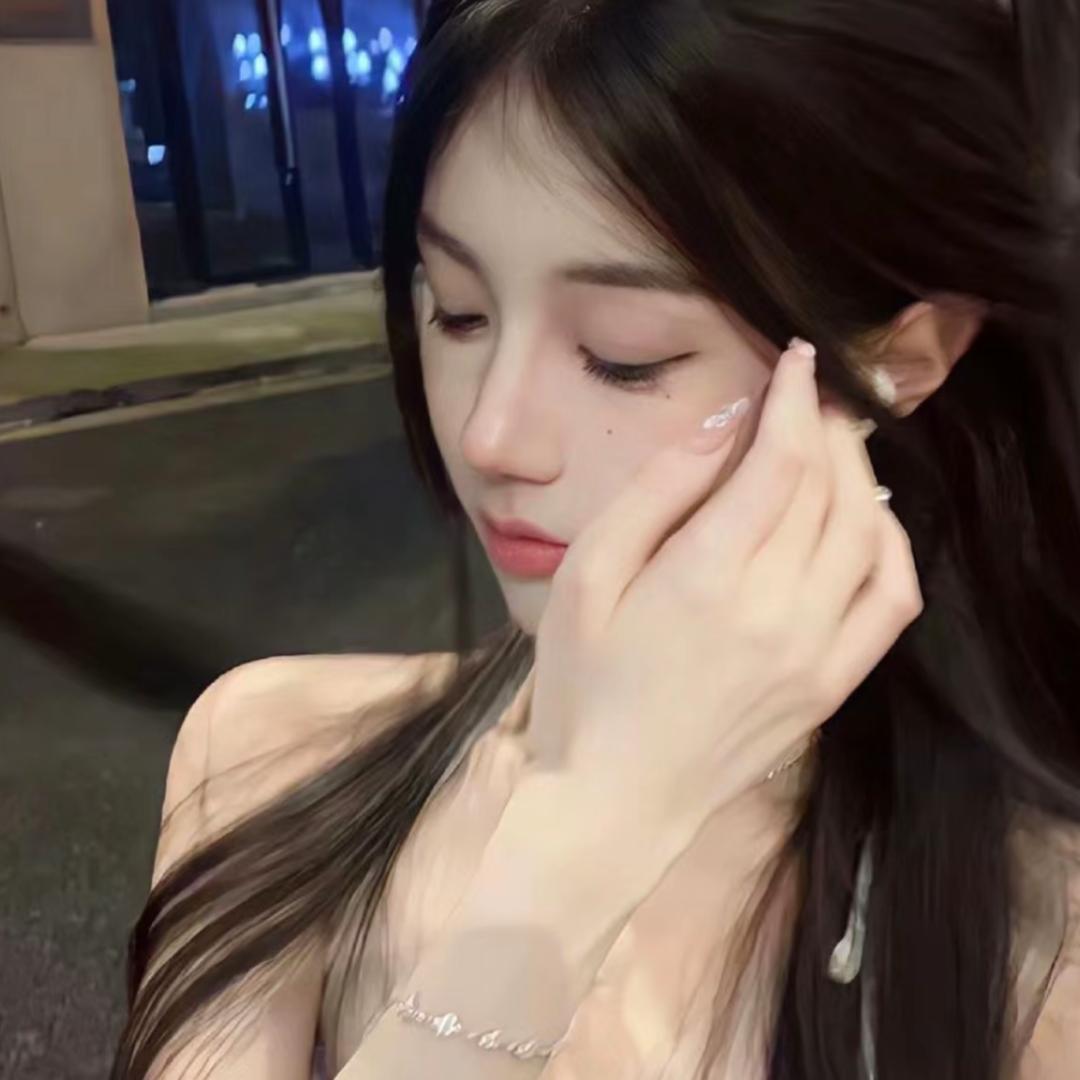 周欧元.