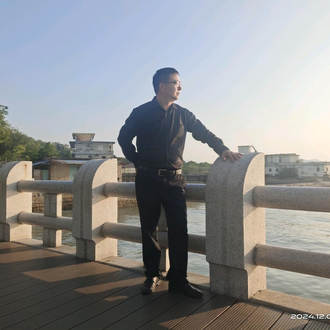 特洛伊