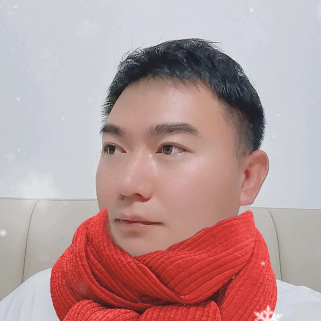 一个开瓦罐的小哥哥