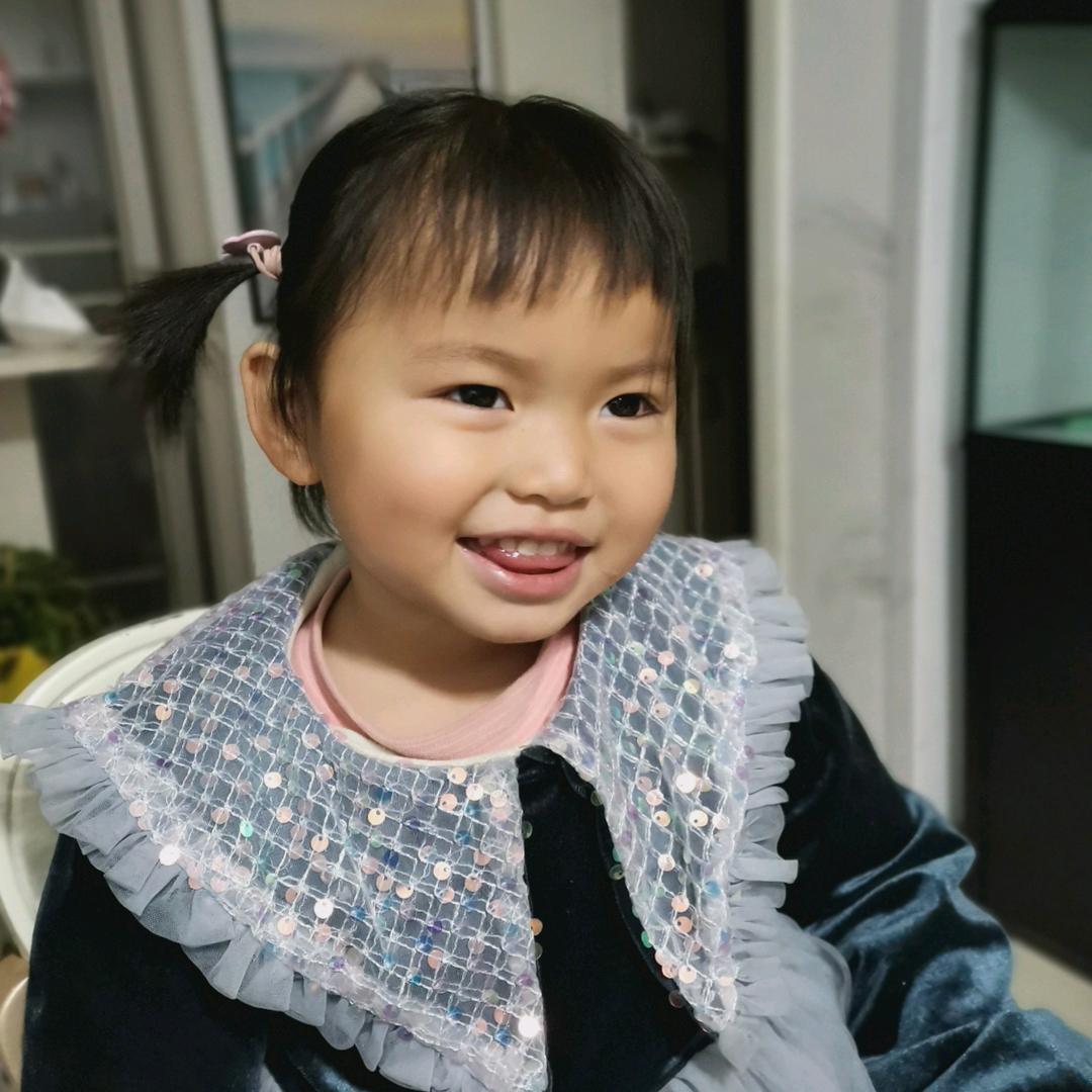 蒽蒽妈咪吖
