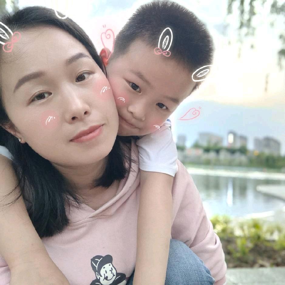 灿灿妈 🍭