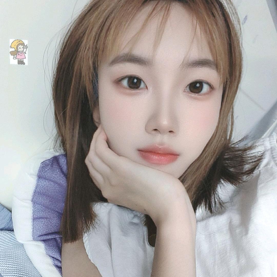 ( 秋姐姐 ˊ ᵕ ˋ 💦)