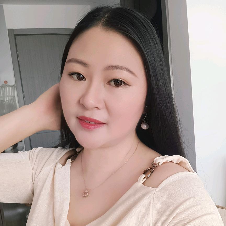 熊小姐