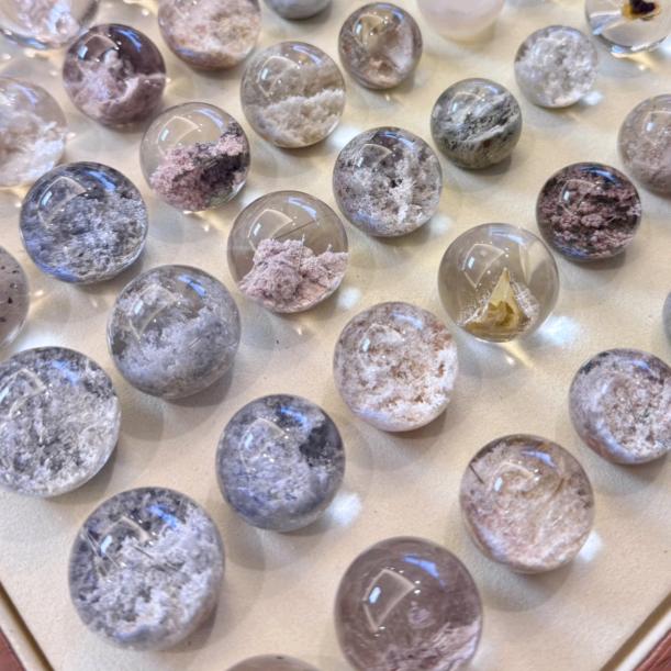 琴芬水晶主理人文文