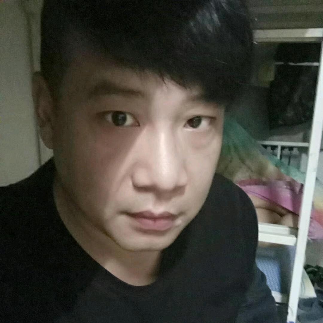默🕷️