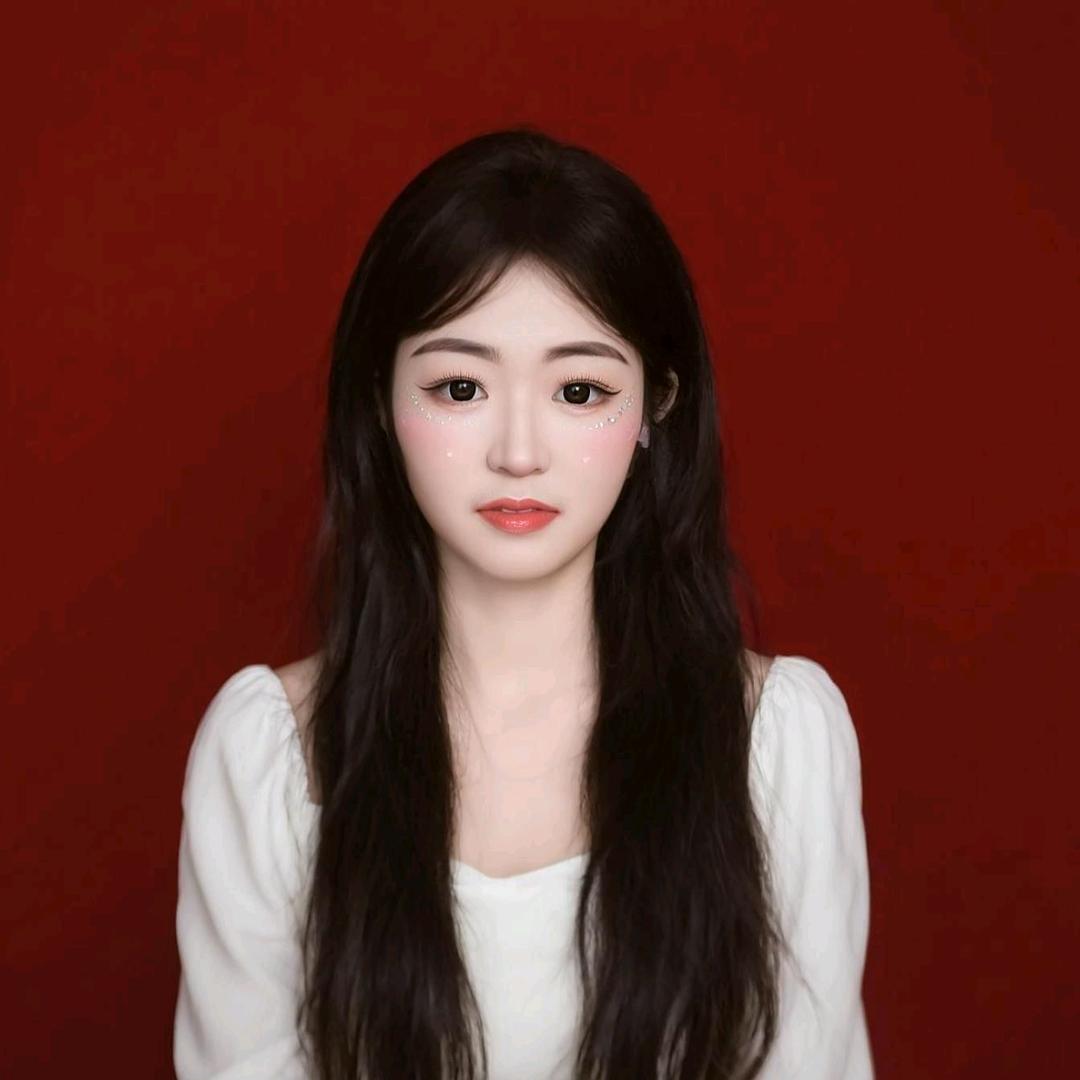 小财月 . ❤️‍🔥