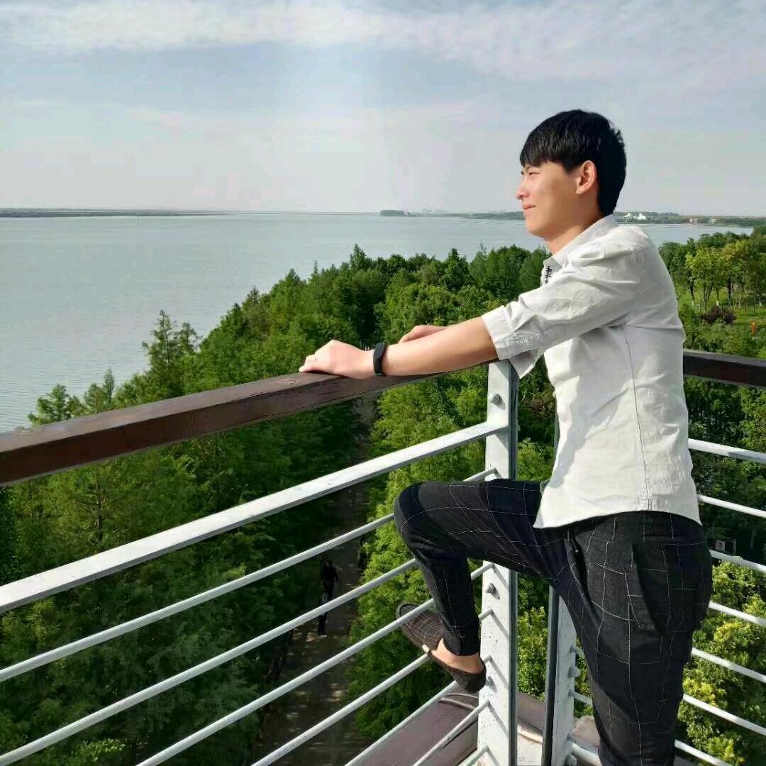 ༺小ༀ梁༻