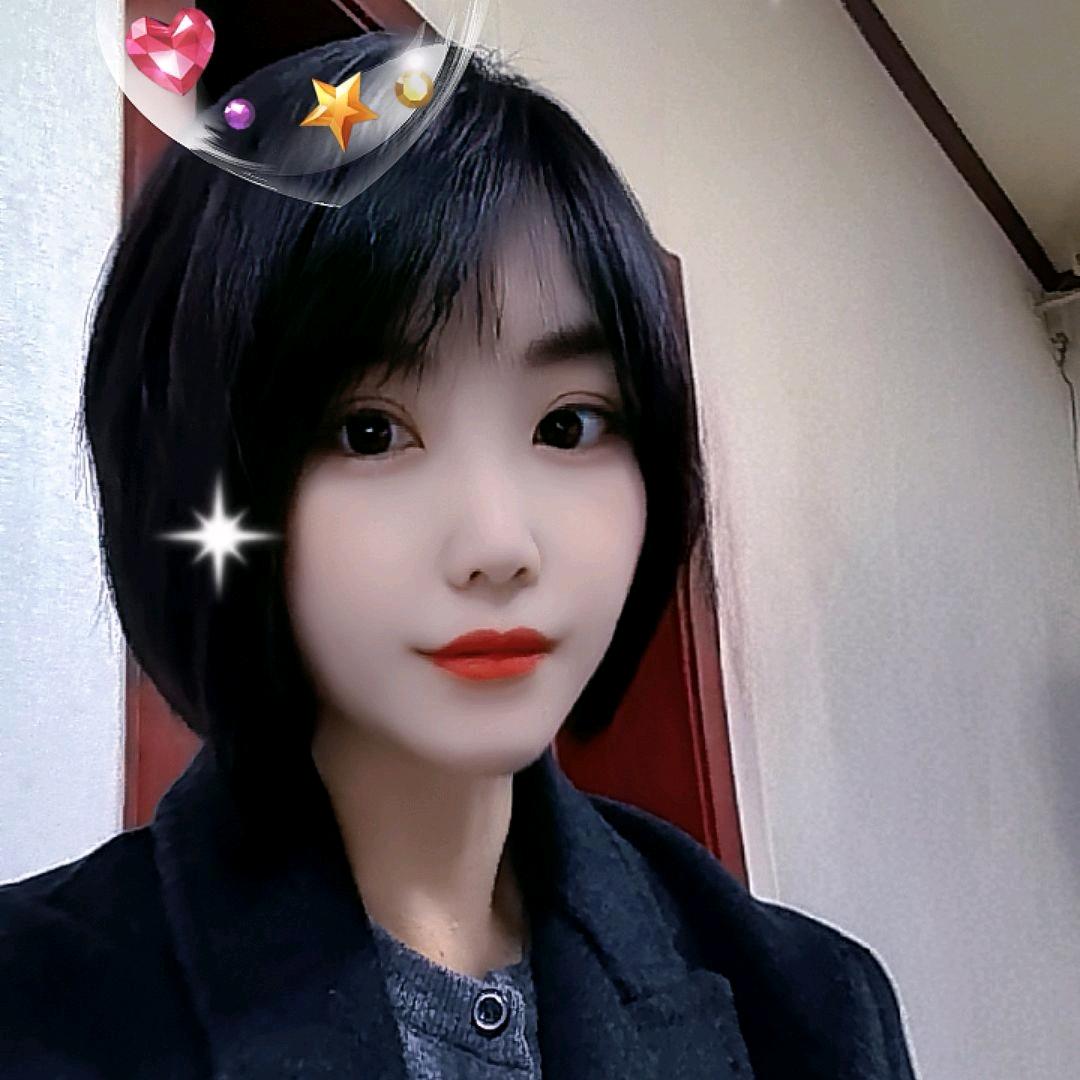 张晓田 卖珠宝的小姐姐