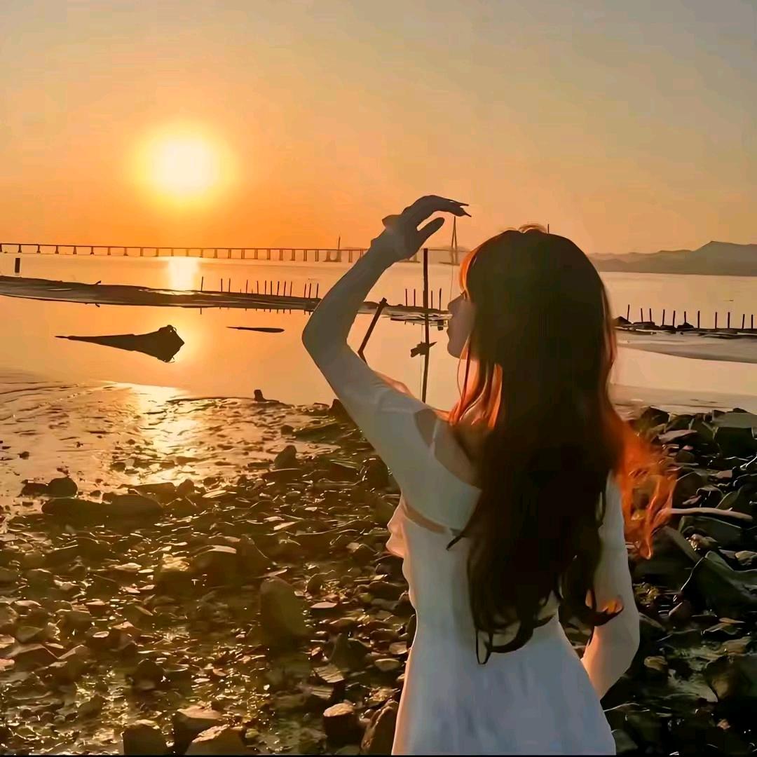 见手青  𝐹𝑀 ⁶²²