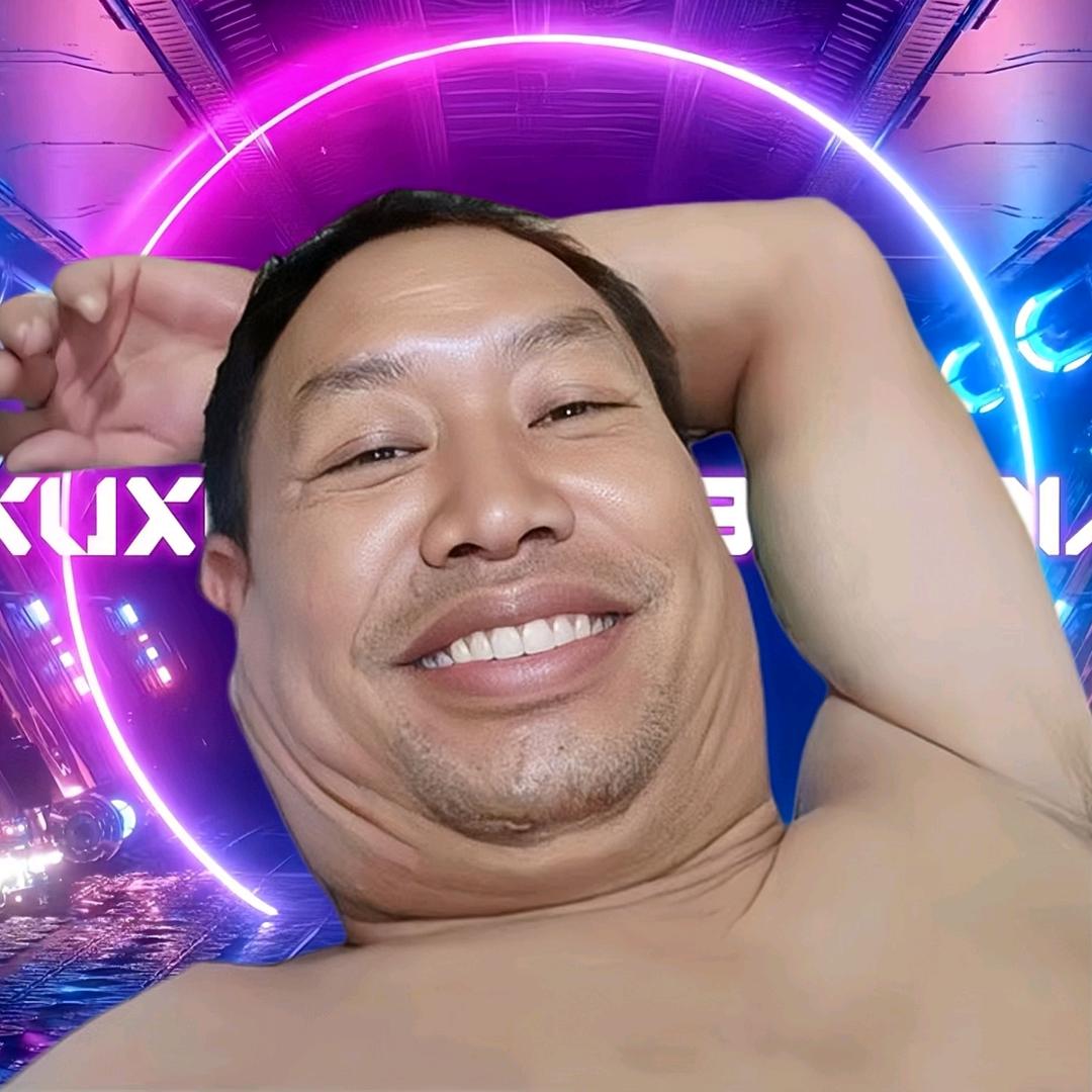 🍜孤岛的鲸¹⁶⁹头像