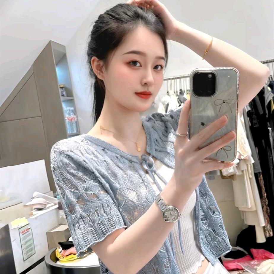 女彭友