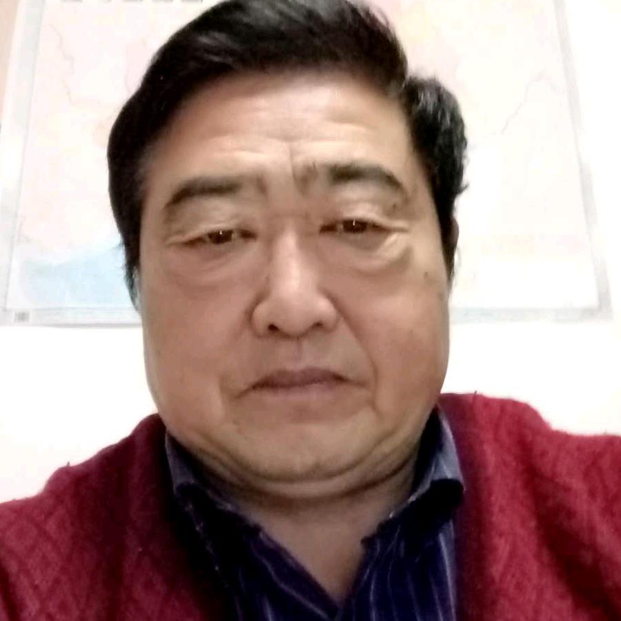 峰上松