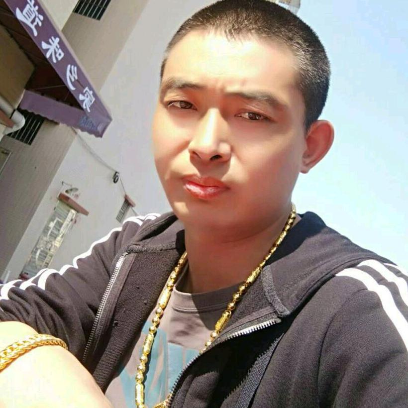 龍凤呈祥<胡三少>德行天下
