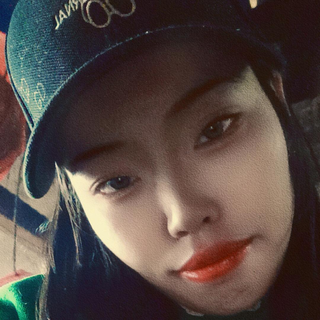 XIa儿👨‍👩‍👧‍👧