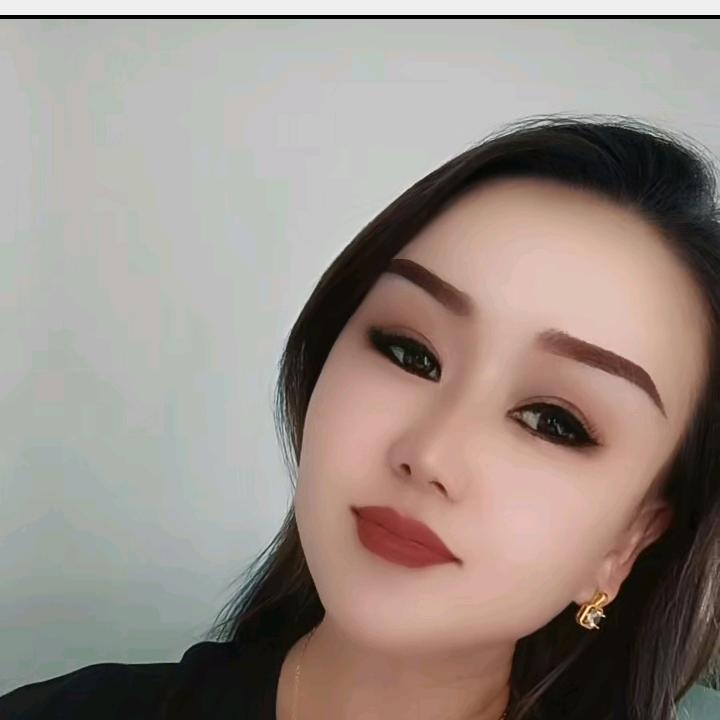 开心果💕💕