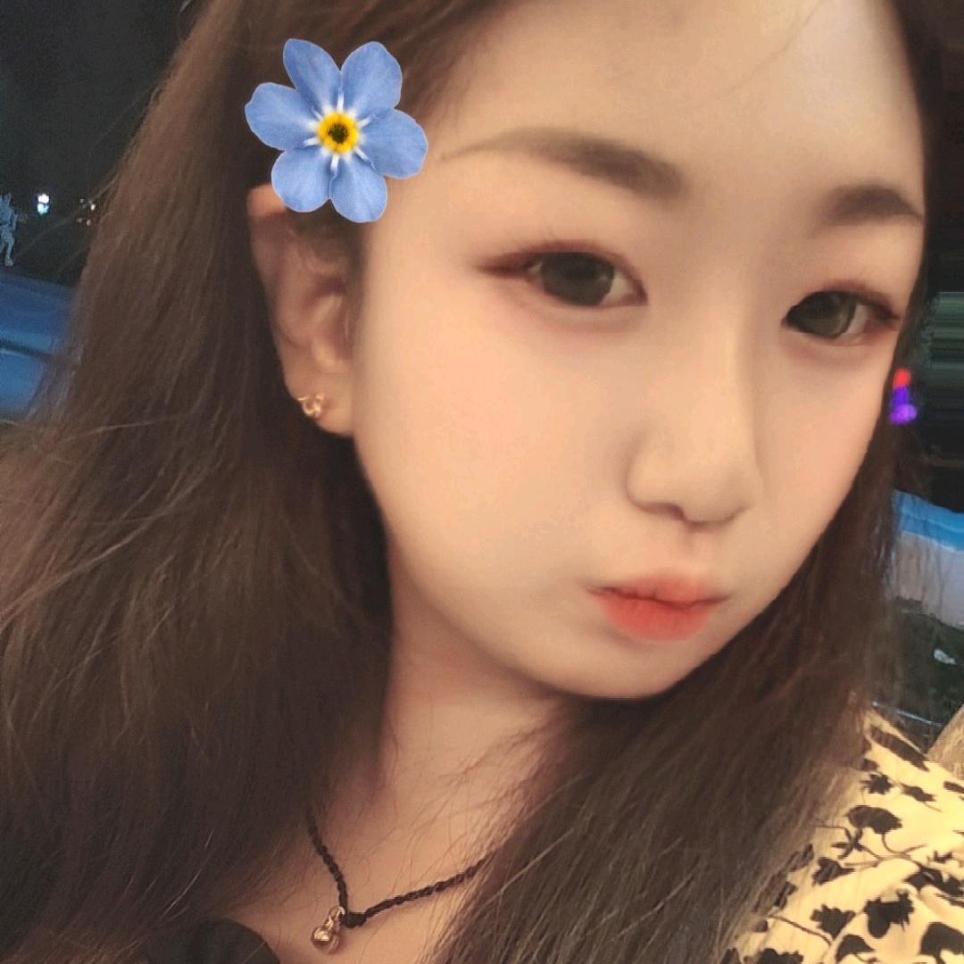 ●‿●爱谁谁●‿●