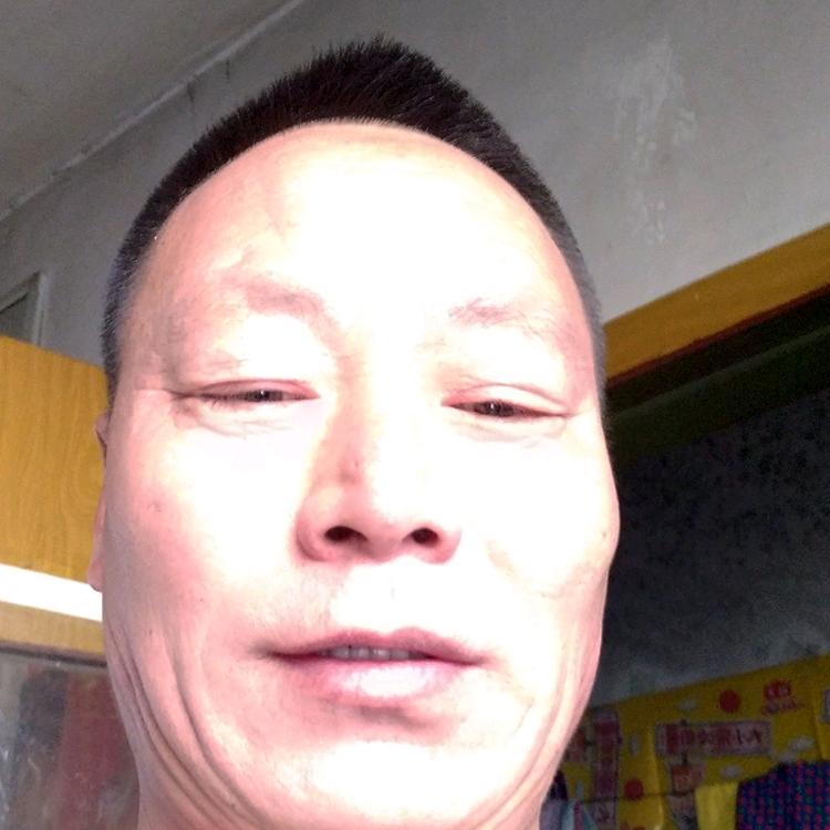 舒兰一中西大墙小铁棚炸冷面